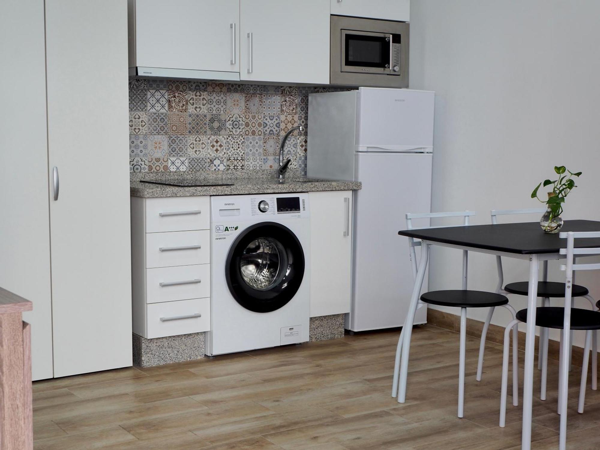 Apartamento Cruz Roja C Sevilla Eksteriør billede